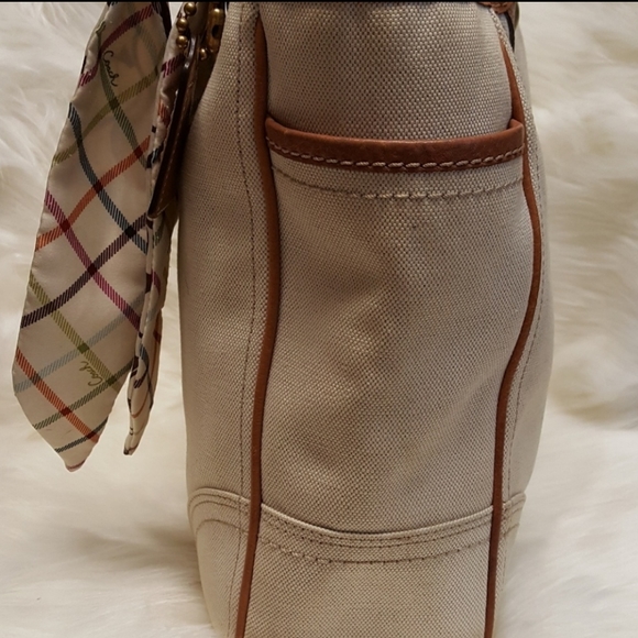 Limited Edition Authentic Coach Bleecker Heritage Stripe Canvas Medium P… - Picture 3 of 7